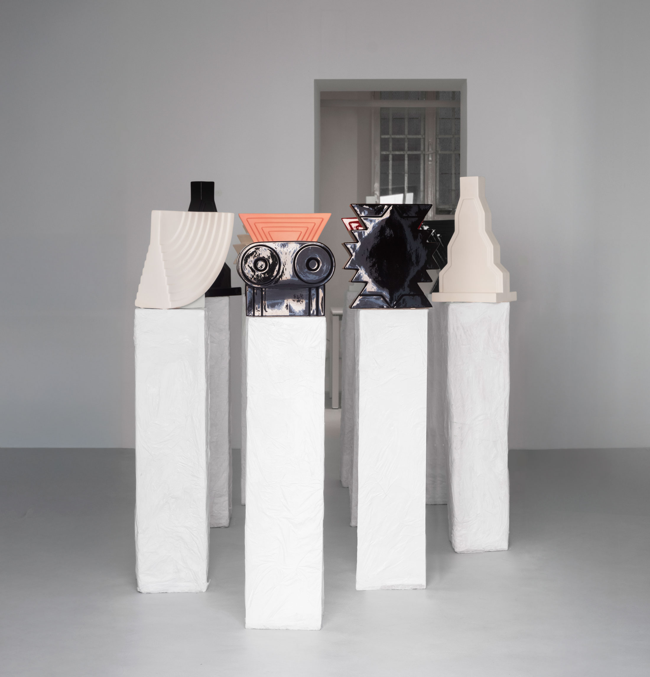 La spiritualità guarda l'orizzonte: Sottsass e Garutti