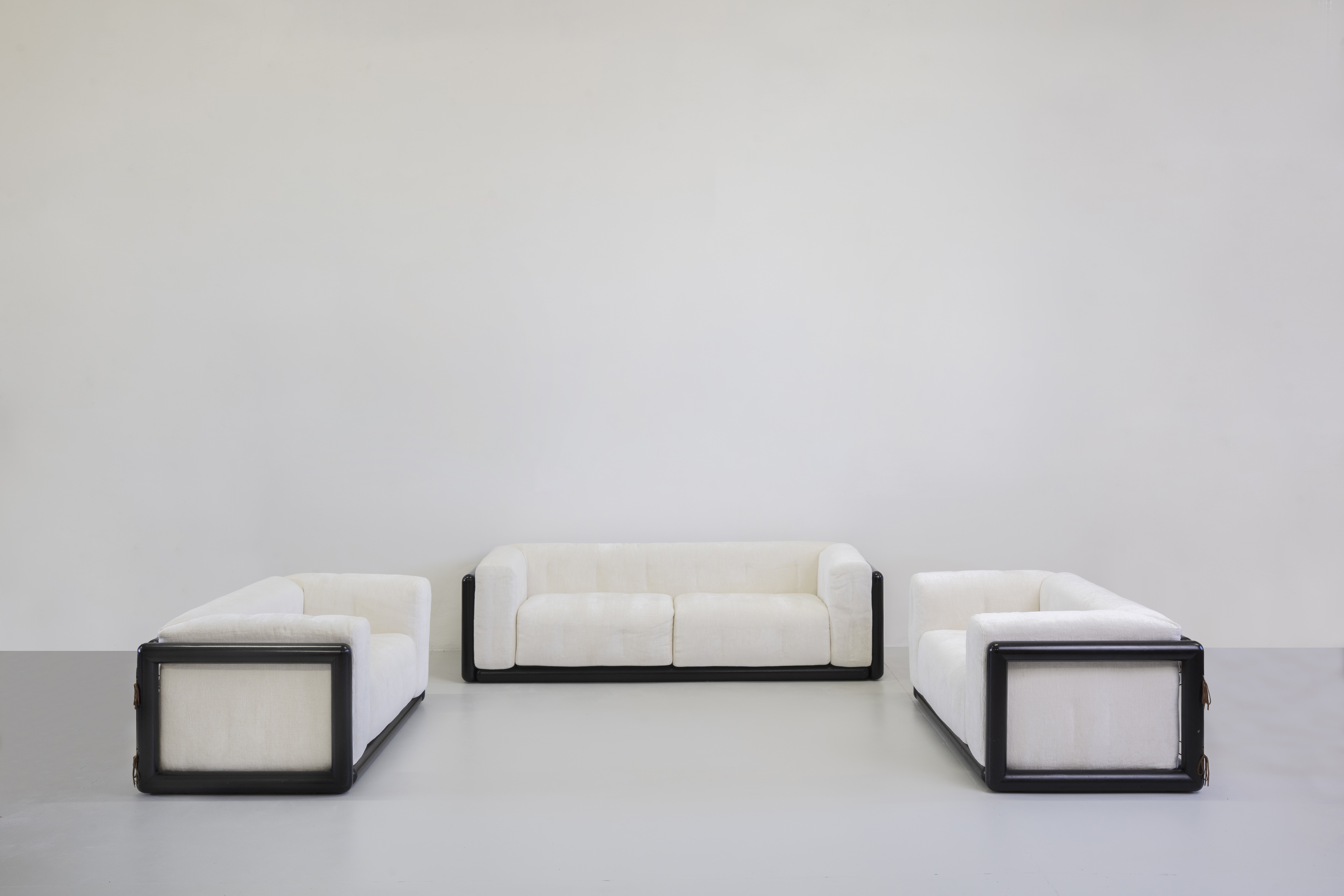 Cornaro Set of Sofas