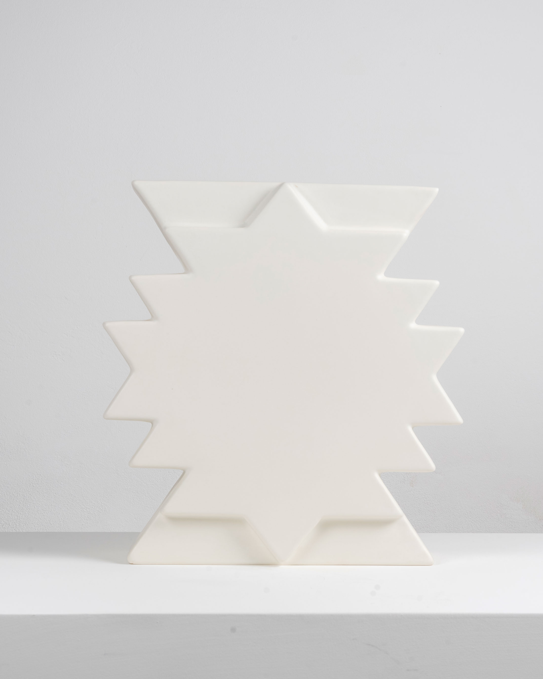 Yantra Y28 (white)